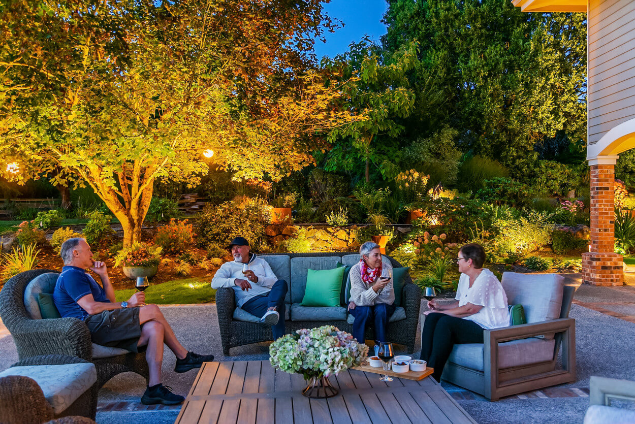 Hollywood Hills Outdoor Lighting Woodinville, WA Northwest Outdoor